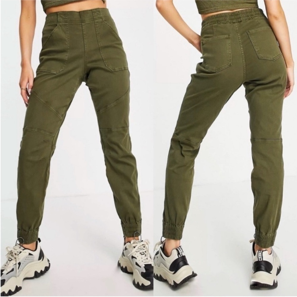 Spanx Stretch Twill Cargo Jogger Pants